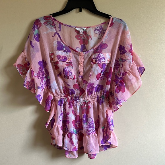 Candie's Tops - Candies cute floral pink and purple blouse S